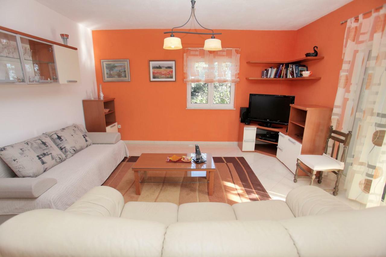 Apartman Tone Trogir Exteriör bild
